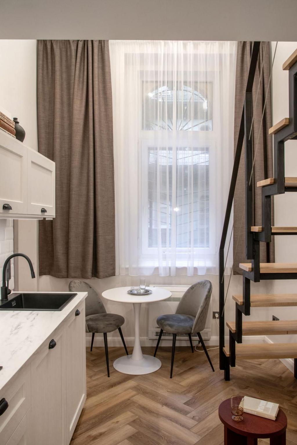 Budaguide A10 Apartment *